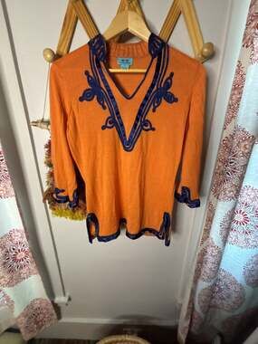 Two Bees Cashmere Orange & Blue Trim Embroidered Cashmere Tunic Sweater XL